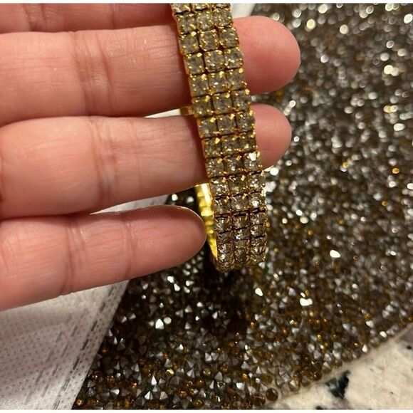 Diamond Gold Tone Bling Stretch Fashion Bracelet Glam Formal Black Tie Prom NEW - Picture 4 of 4